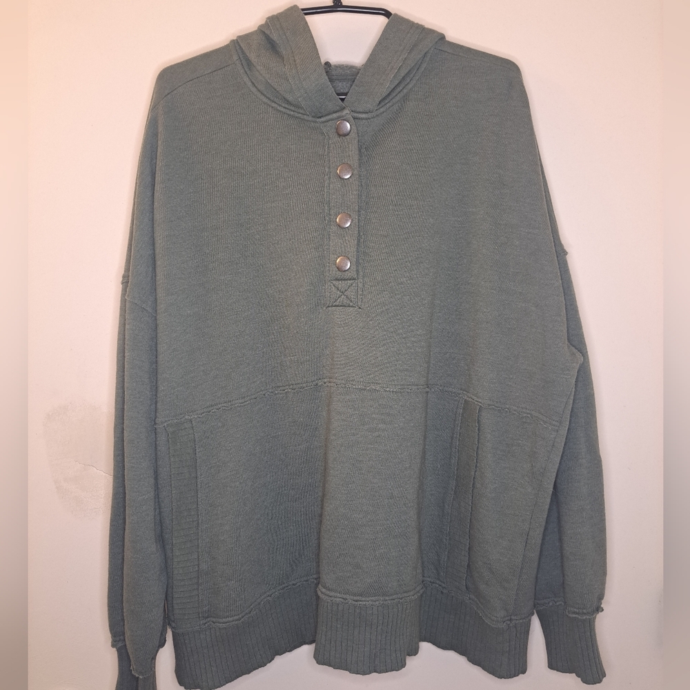 SO Juniors Plus Green Quarter Snap Relaxed Fit Hoodie "The Lounge Life Tunic" 1x